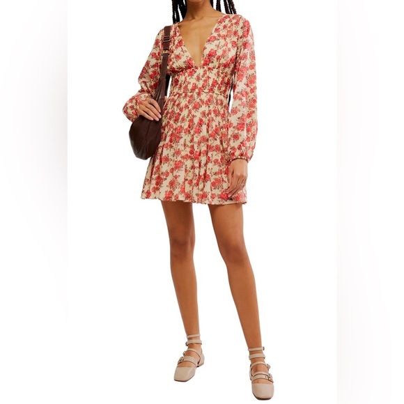 Free People Dresses & Skirts - Free People Keep You Mini Dress Size Large Floral V-Neck NWT (Missing Button)